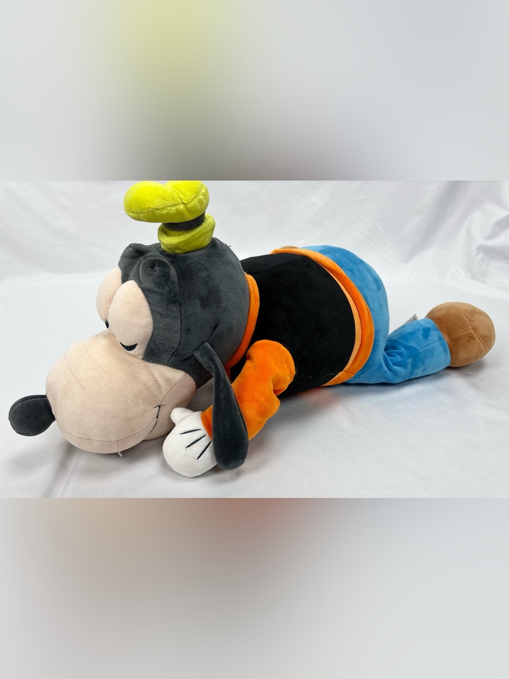 Disney Store Goofy Cuddleez Sleeping Plush Stuffed Animal 26” Flaws